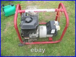 Gennerac sp2600 generator 6hp briggs and stratten 240v and 110v